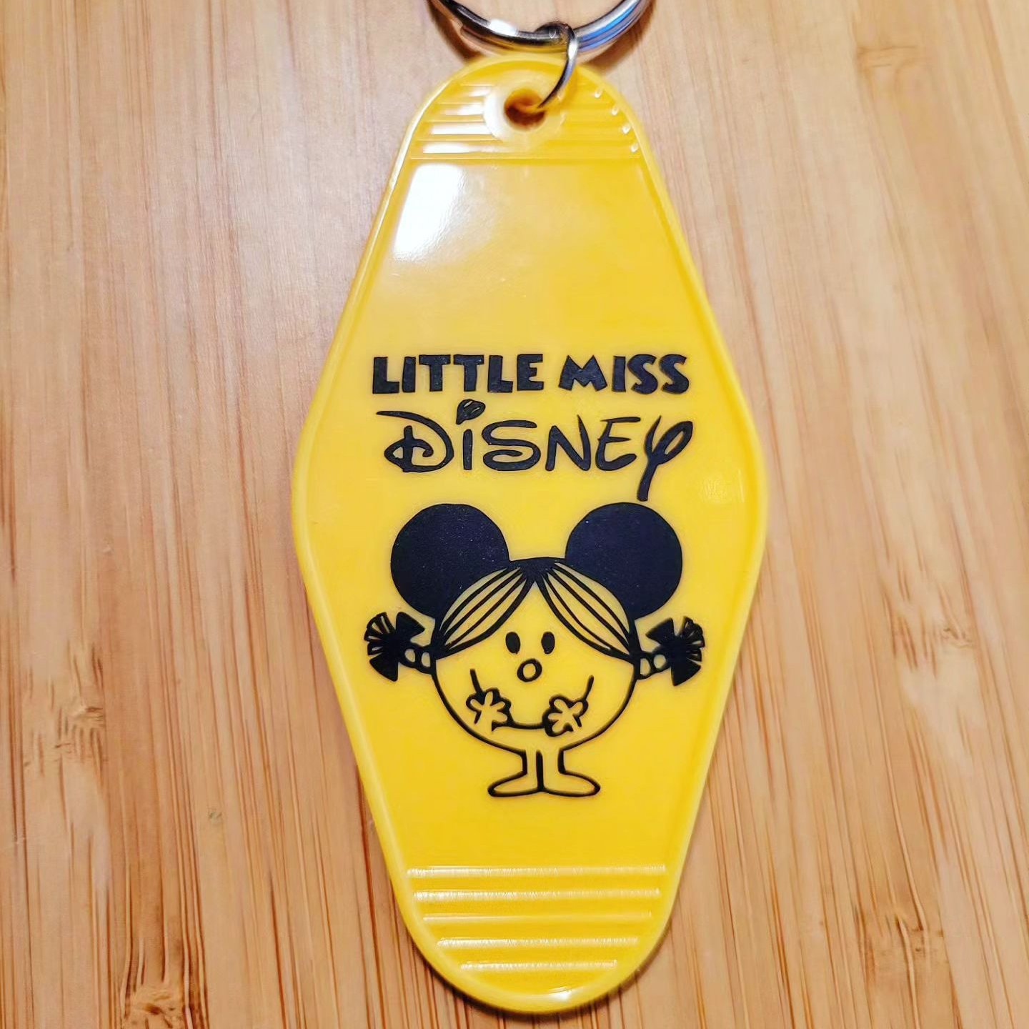 Wholesale keychain Custom Logo Printing Plastic Gold Motel Key chain Hot Sale Motel Key Chain Blank For Promotion Gift