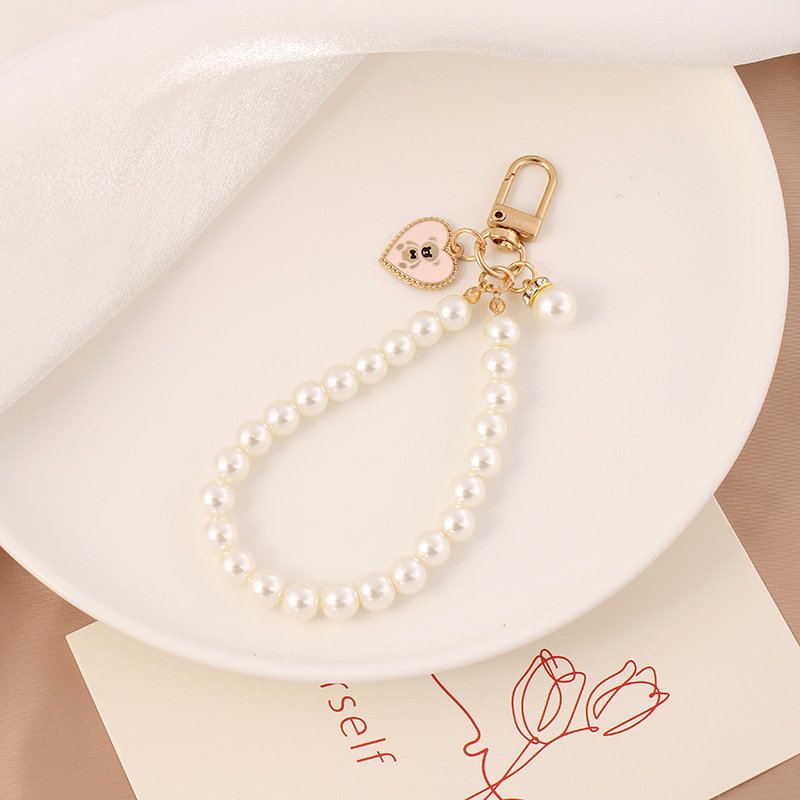 Cute Teddy Bear Pearl Keychain Luxury Jewelry Pearl Bead Pendant Phone Bag Backpack Car Charm Accessory pearl wristlet keychain