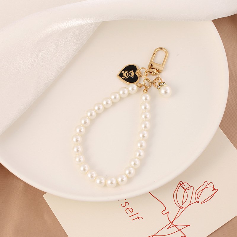 Cute Teddy Bear Pearl Keychain Luxury Jewelry Pearl Bead Pendant Phone Bag Backpack Car Charm Accessory pearl wristlet keychain