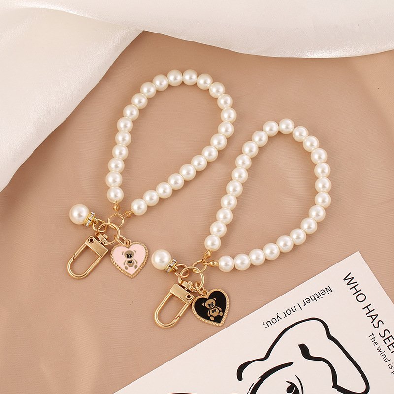 Cute Teddy Bear Pearl Keychain Luxury Jewelry Pearl Bead Pendant Phone Bag Backpack Car Charm Accessory pearl wristlet keychain