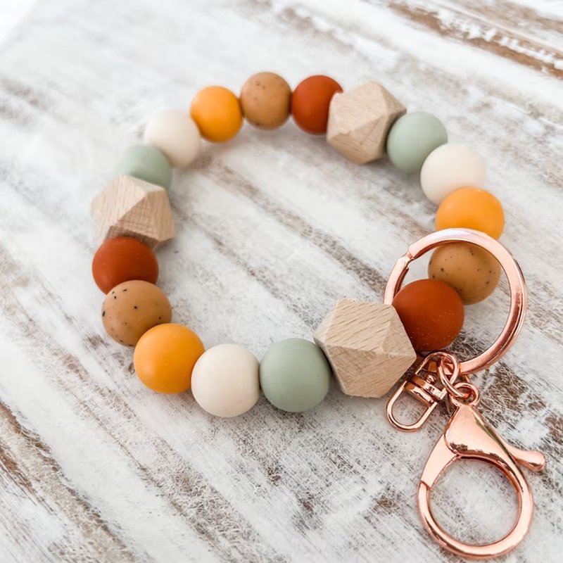 Fall Silicone Wood Beads Wristlet Keychain Beaded Bangle Bracelet Keychain For Bag Car Holder Key Ring Accessory
