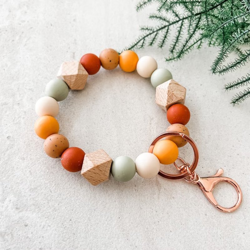 Fall Silicone Wood Beads Wristlet Keychain Beaded Bangle Bracelet Keychain For Bag Car Holder Key Ring Accessory