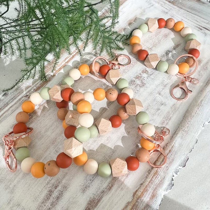 Fall Silicone Wood Beads Wristlet Keychain Beaded Bangle Bracelet Keychain For Bag Car Holder Key Ring Accessory