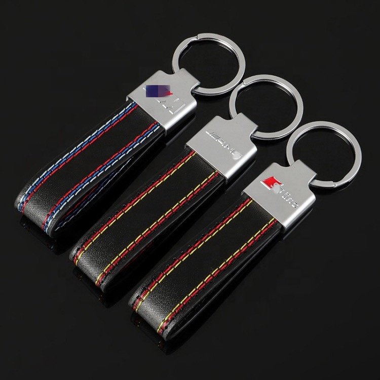 Customized Logo New Car Accessories Fashion Metal Zinc Alloy Keychain Key Holder with Customized Logo