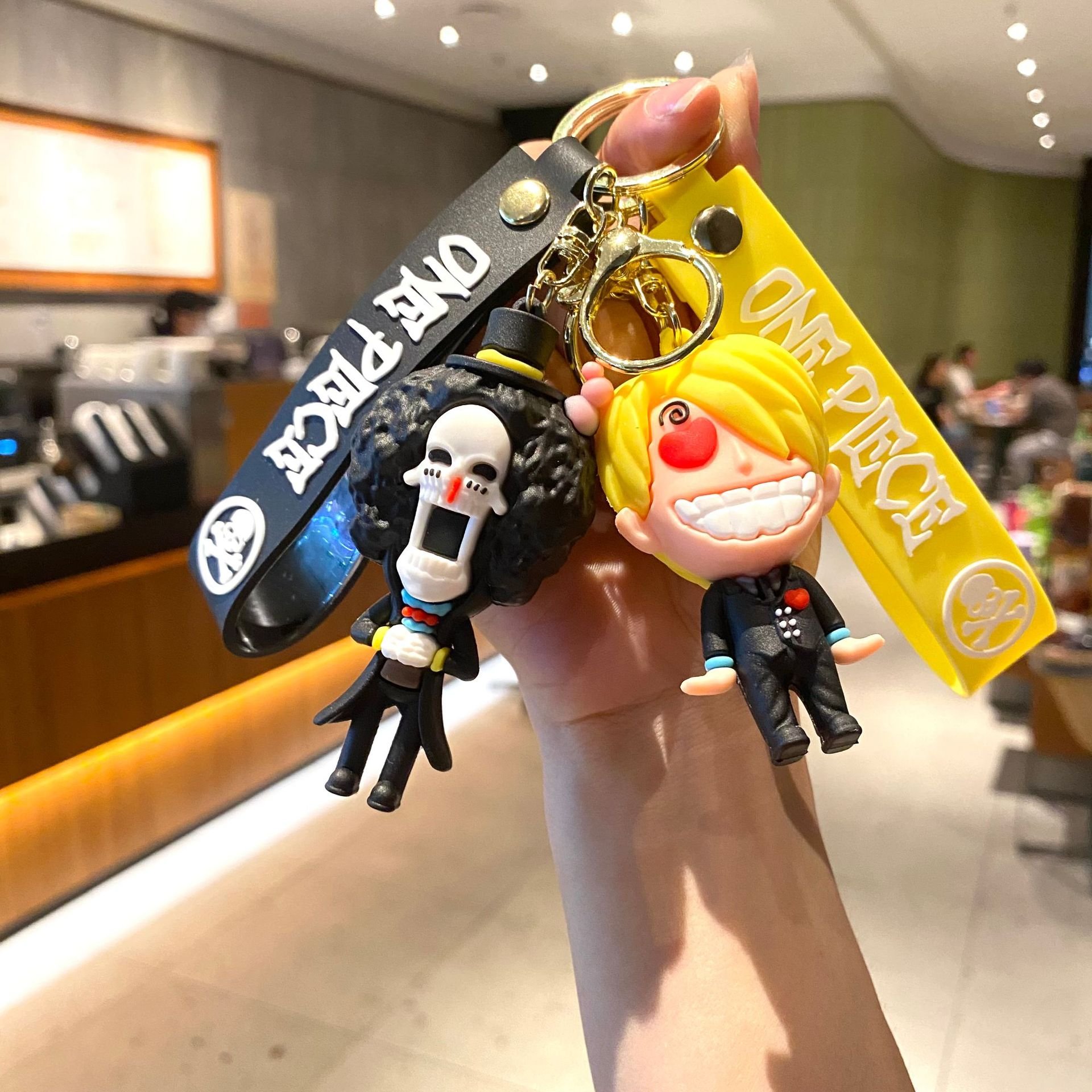 8 Designs Luffy Nami Anime Action Figure Keychain Cartoon Sanji Zoro Chopper Silicon keyring 3D Car Bag Key Chain Accessories