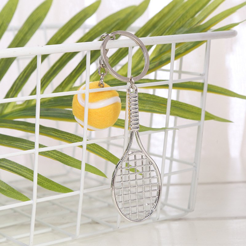 Wholesale hot souvenir mini badminton tennis key chain Car key bag pendant Sports souvenir key chain