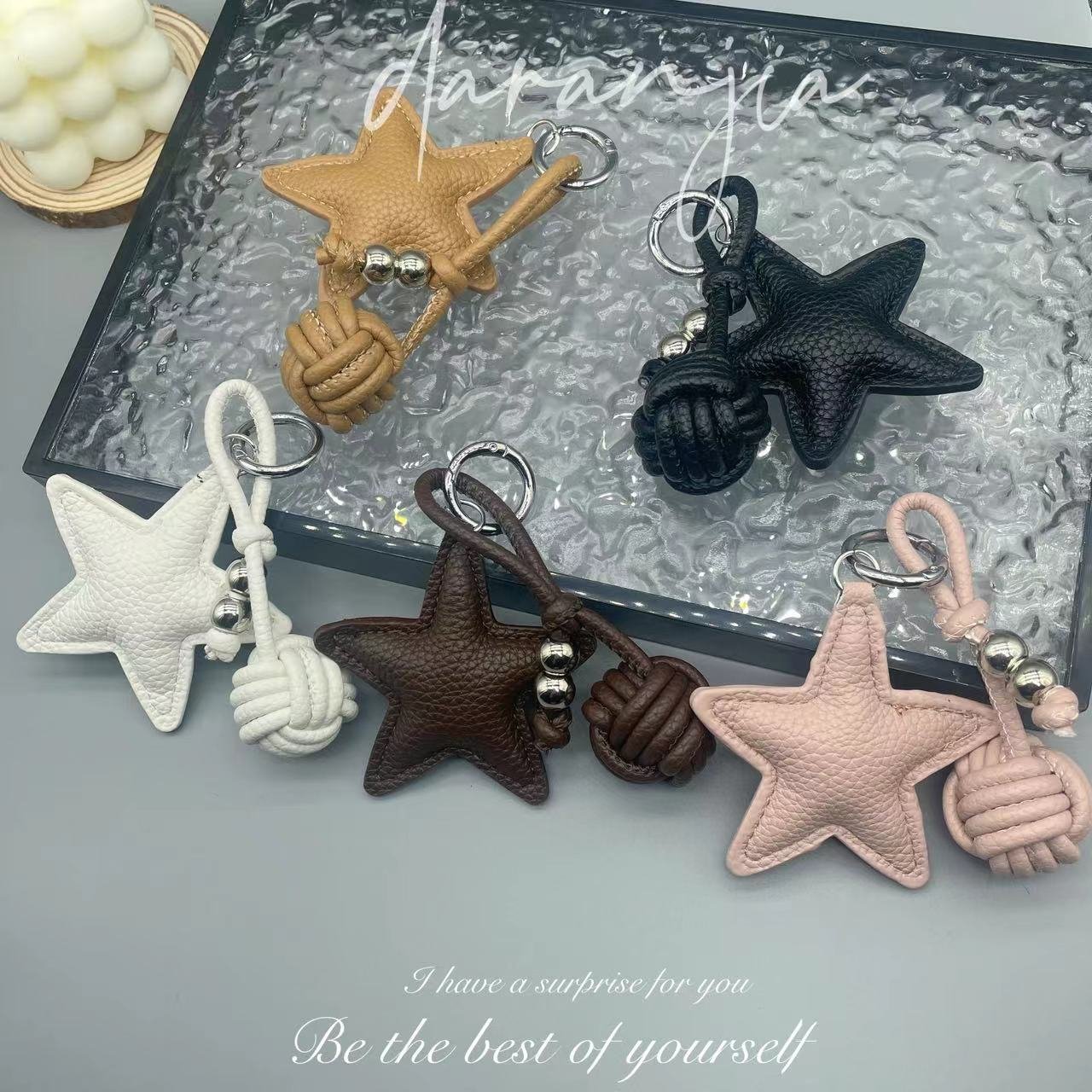 New Leather Star Shape Key Chain Pendant Ornament Luxury Car Keychain Accessories Designer Bag Charms