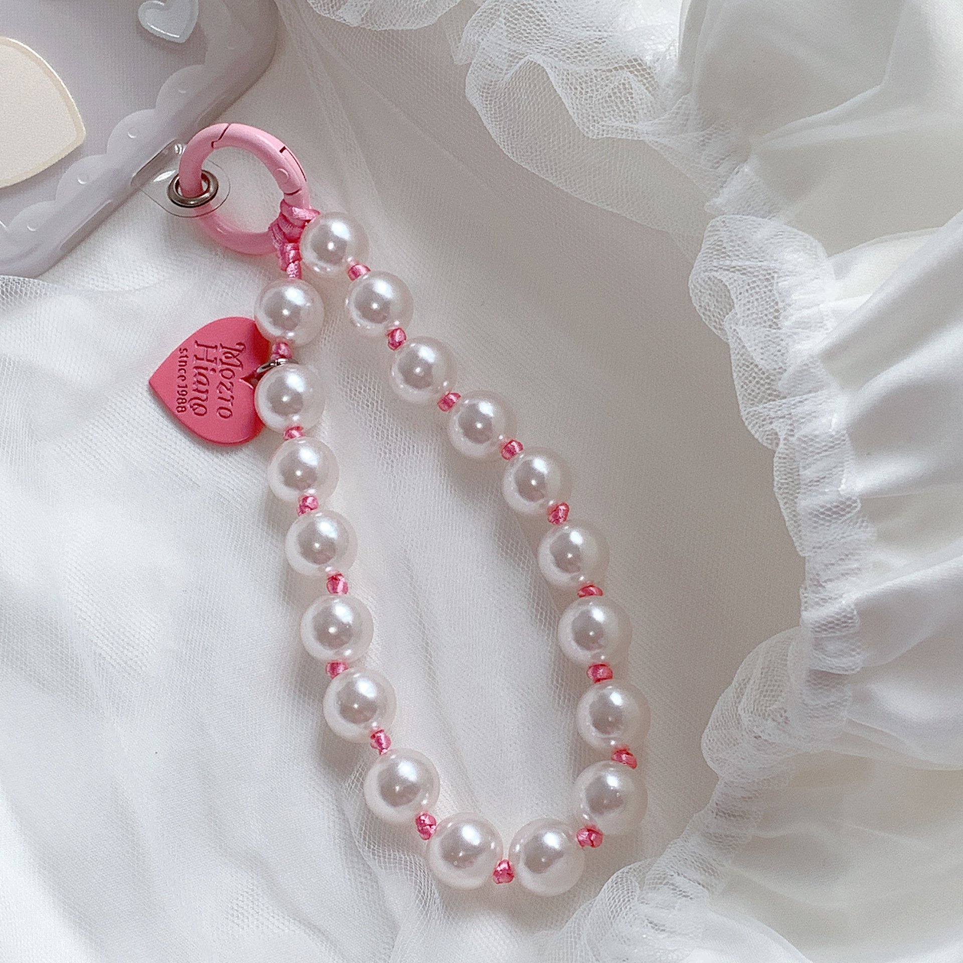 2024 Hot Sale Girls Hot Pink Beaded Keyring Cute Heart Charm Women Handbag Decoration Car Key Holder Colorful Beads Keychains