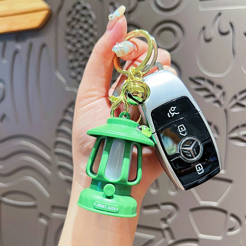 mini Retro Camping lamp Camping Light Small Lantern keychain for promotion gifts bag charm accessories