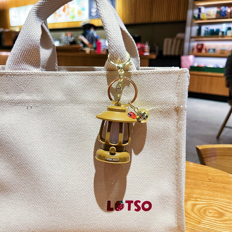 mini Retro Camping lamp Camping Light Small Lantern keychain for promotion gifts bag charm accessories