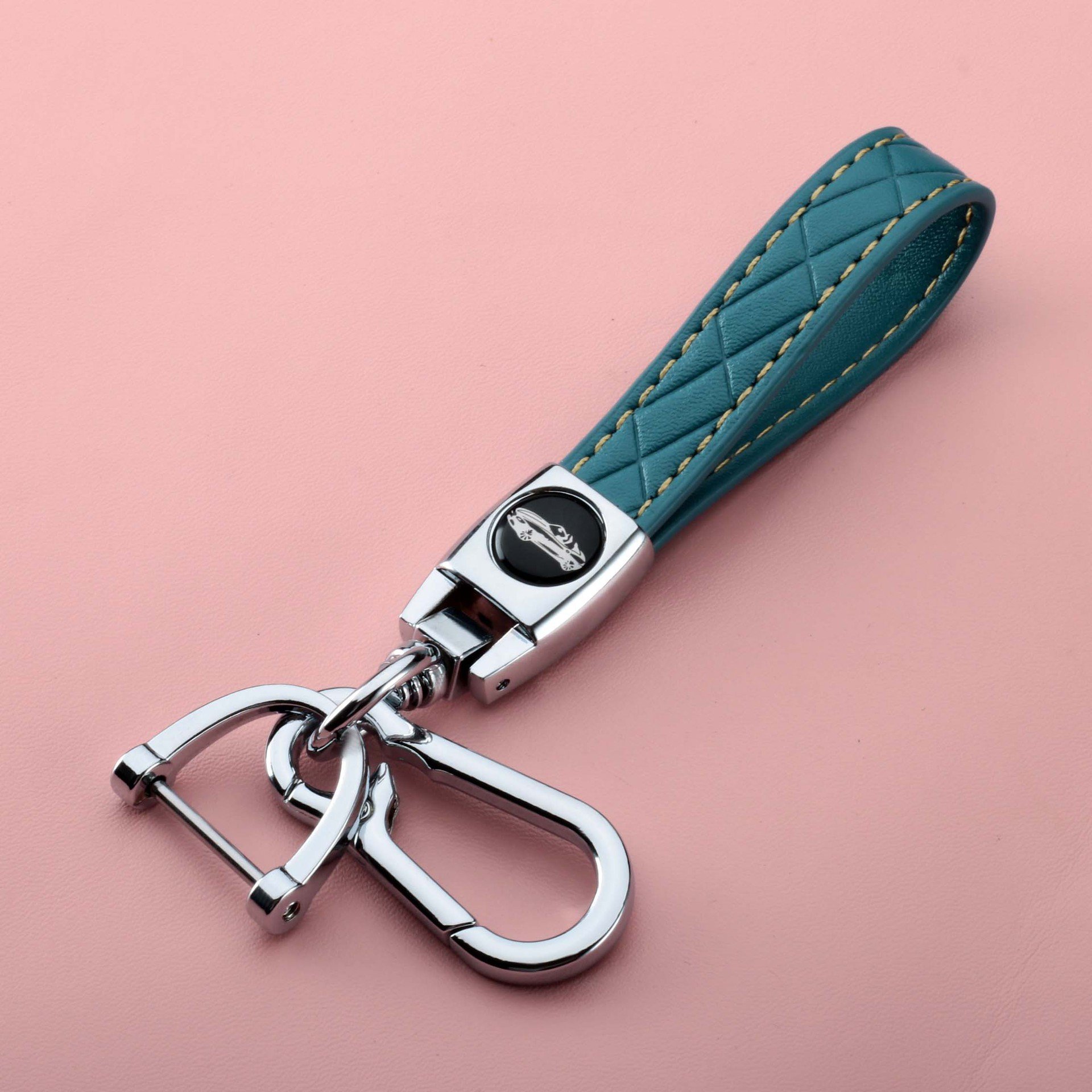 New Style Clip Keychains Metal Key Ring PU Leather Spring Embossing Key Chains For Car For Promotion
