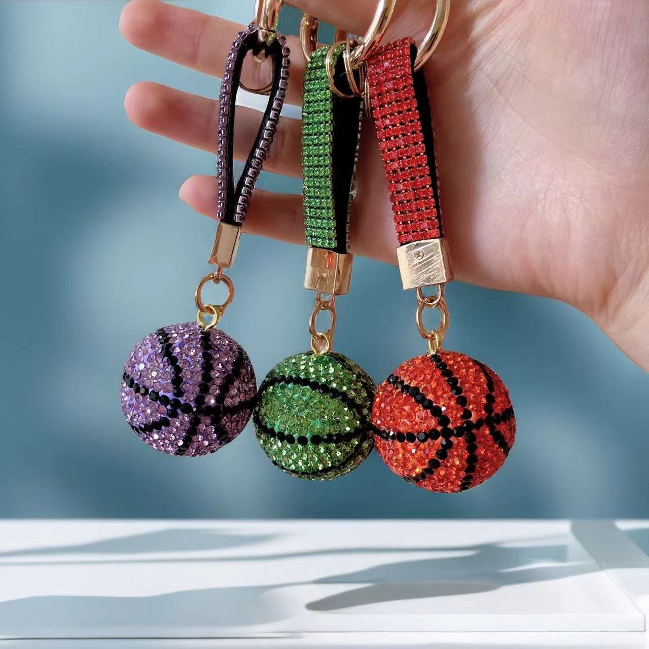 Bling Crystal Basketball Keychain Full Diamond Ball Key Chains Bag Pendant Accessory Car Keyring Rhinestone Basketball Key Chain