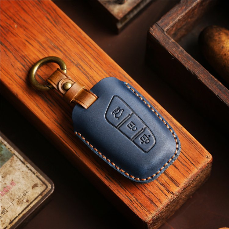 Genuine Leather Car Key Case Cover for Hyundai IX45 Santa Fe Genesis Equus Azera Car Key Shell with Keychain car accessories
