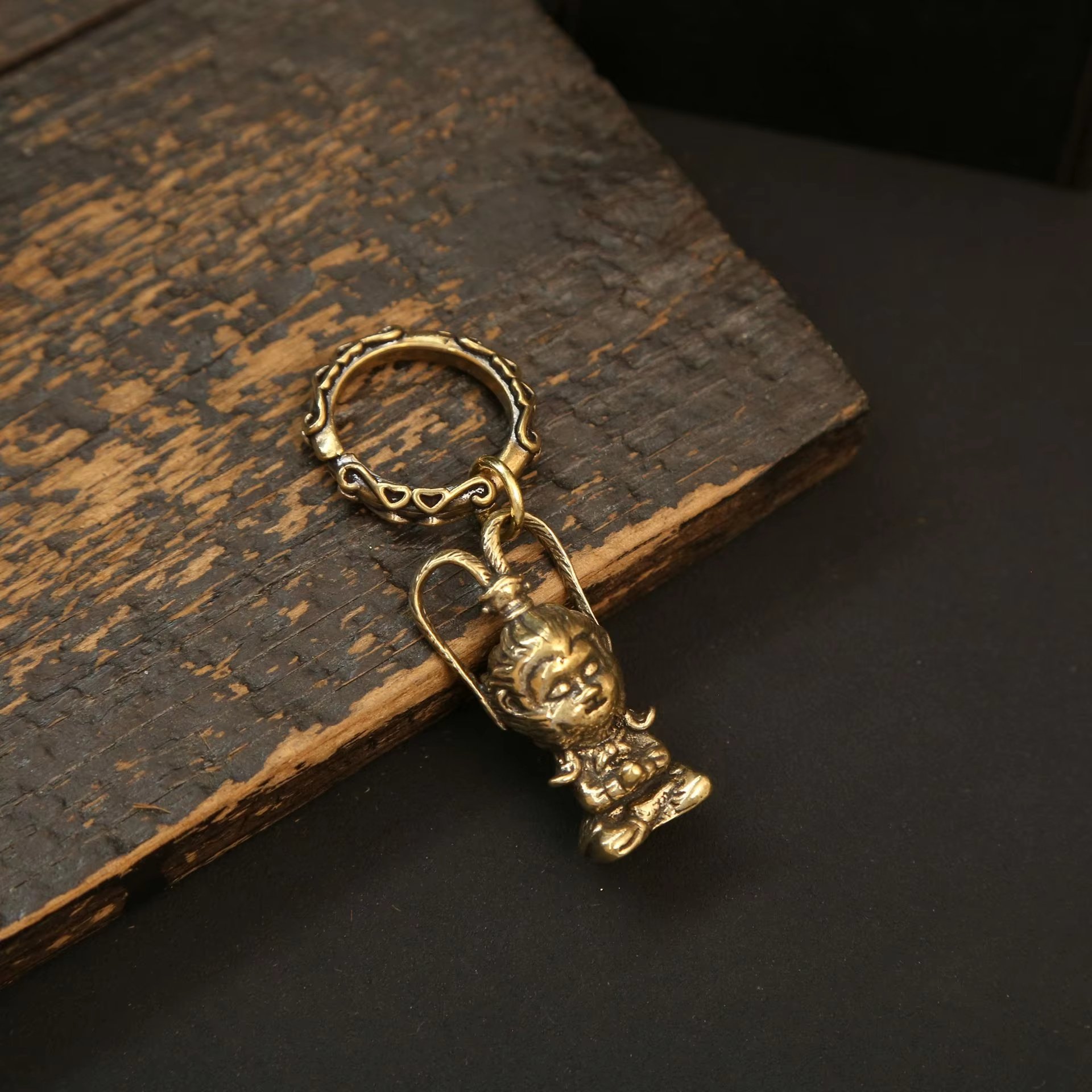 Popular new game character keychain Black Myth Wukong metal keychain bag accessories car pendant decorative key ring Wukong