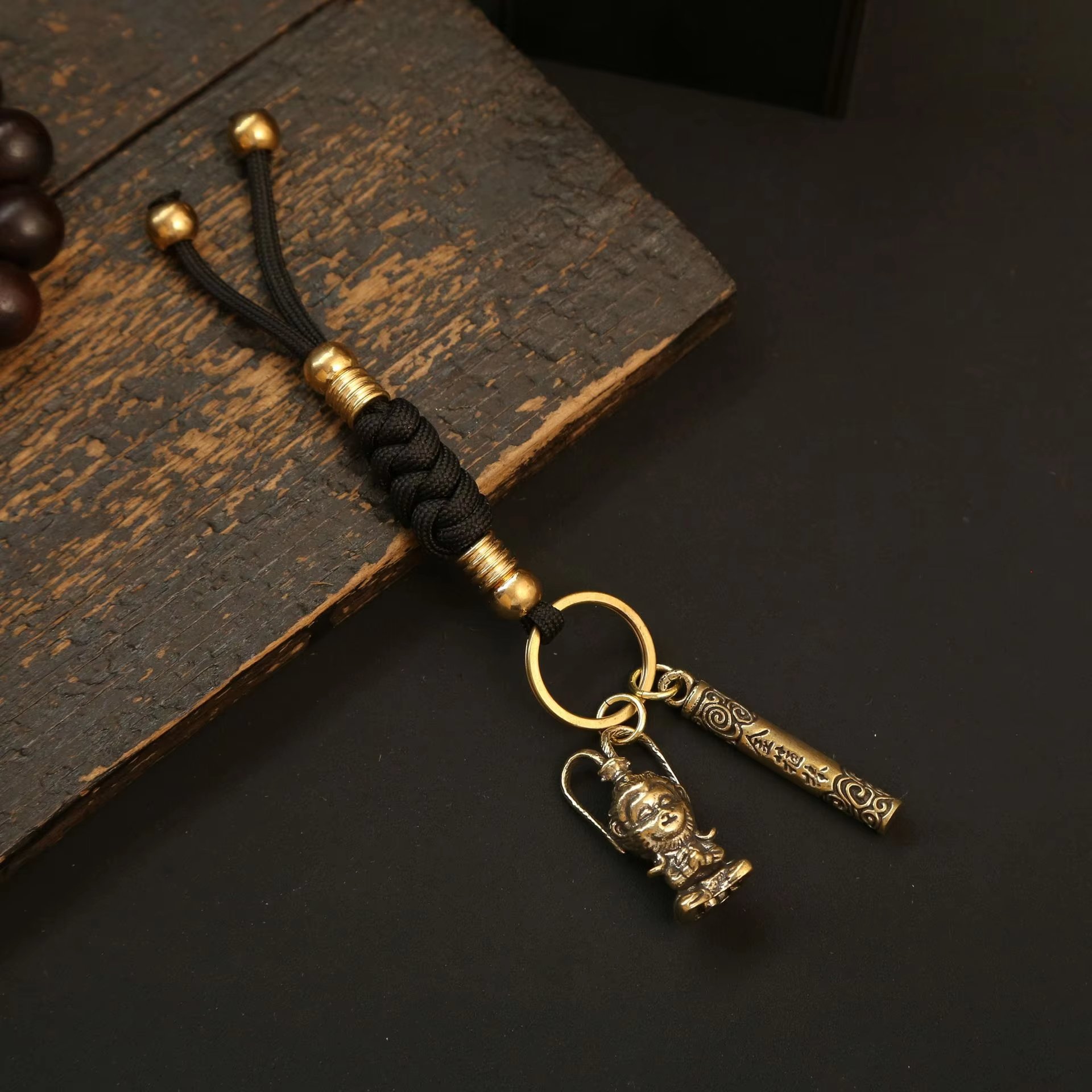 Popular new game character keychain Black Myth Wukong metal keychain bag accessories car pendant decorative key ring Wukong