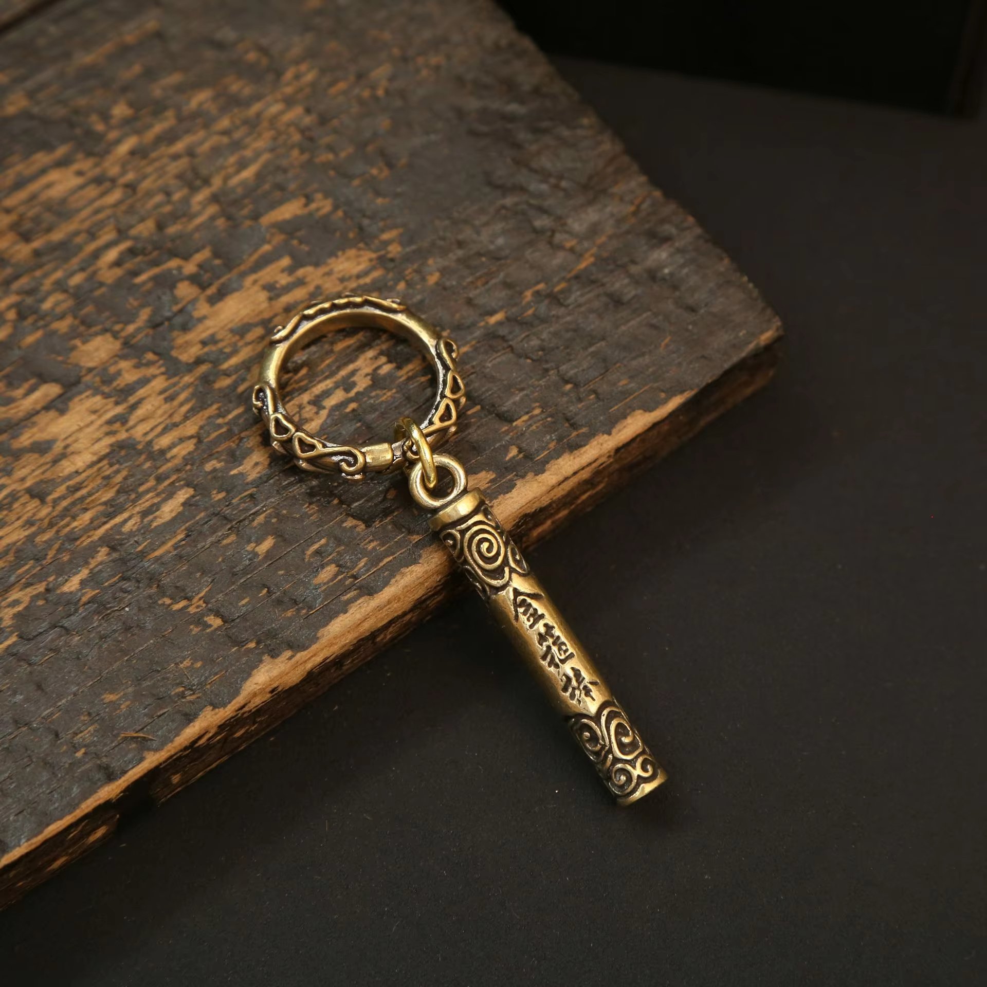 Popular new game character keychain Black Myth Wukong metal keychain bag accessories car pendant decorative key ring Wukong