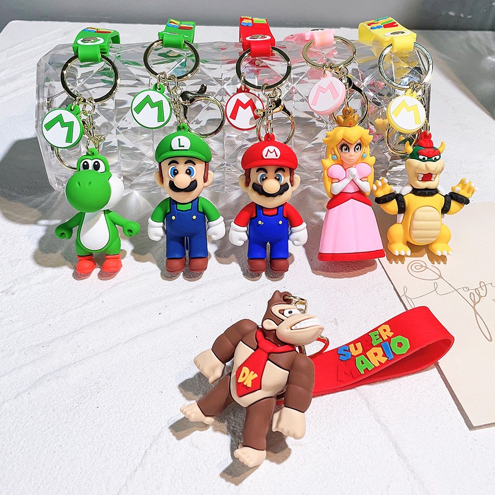 2024 3D cute Cartoon PVC Anime keychain Mario Bros Keychain Custom Promotional Rubber Key Ring Car Bag pendant keychain
