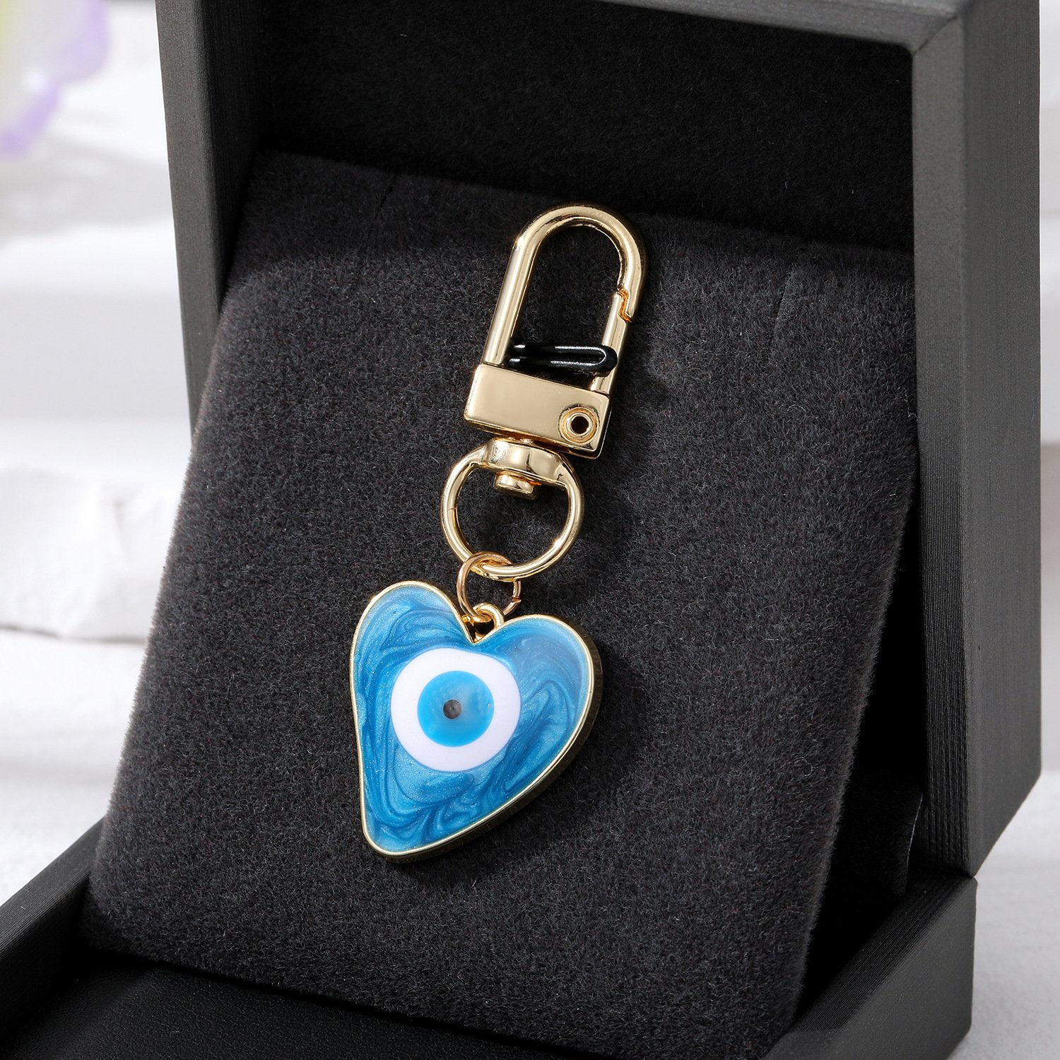 Good Luck Amulet Jewelry Car Key Ring Bag Purse Accessories Heart Evil Eye Keychain Protection Charm for Men Women