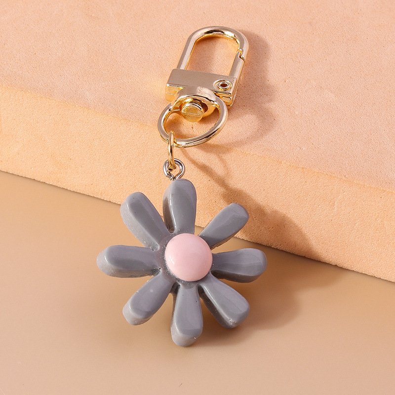 Fashion Colorful Flower Charms Daisy Keychain for Women Men Car Key Handbag Pendants Keyrings Accessoris DIY Jewelry Gifts