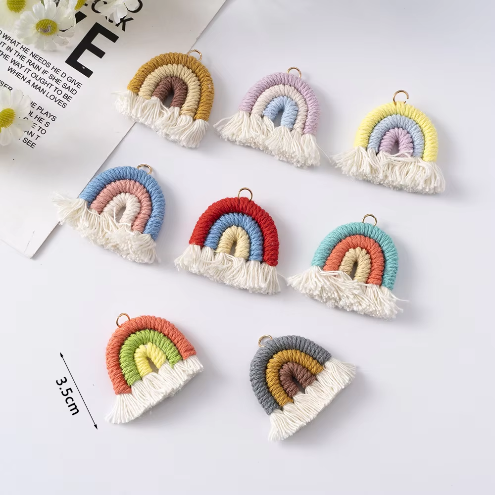 Cute Boho Cotton Rainbow Keychain Tassel Key chains For Women Cute Macrame Woven Car key Holder Keyring pendant Bag Accessory