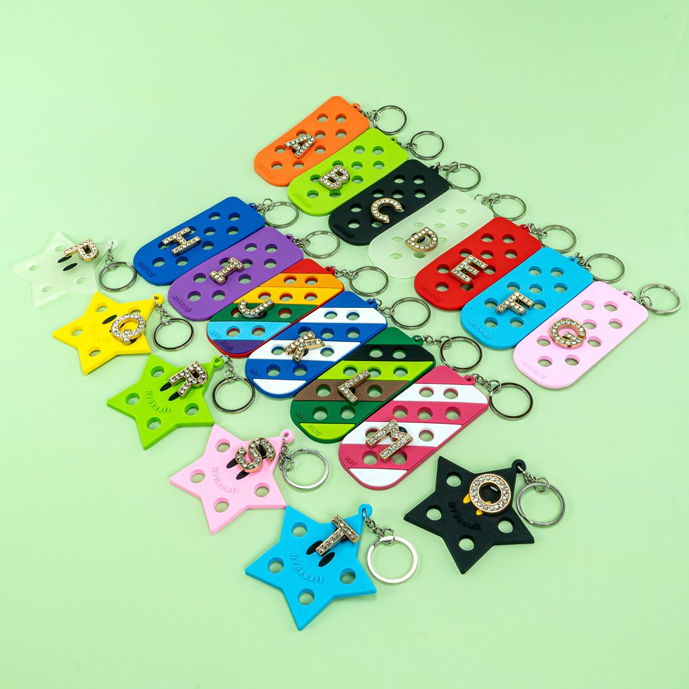 New design rubber keychain shoe charm holder fit car keys charms bag trinket wholesale custom