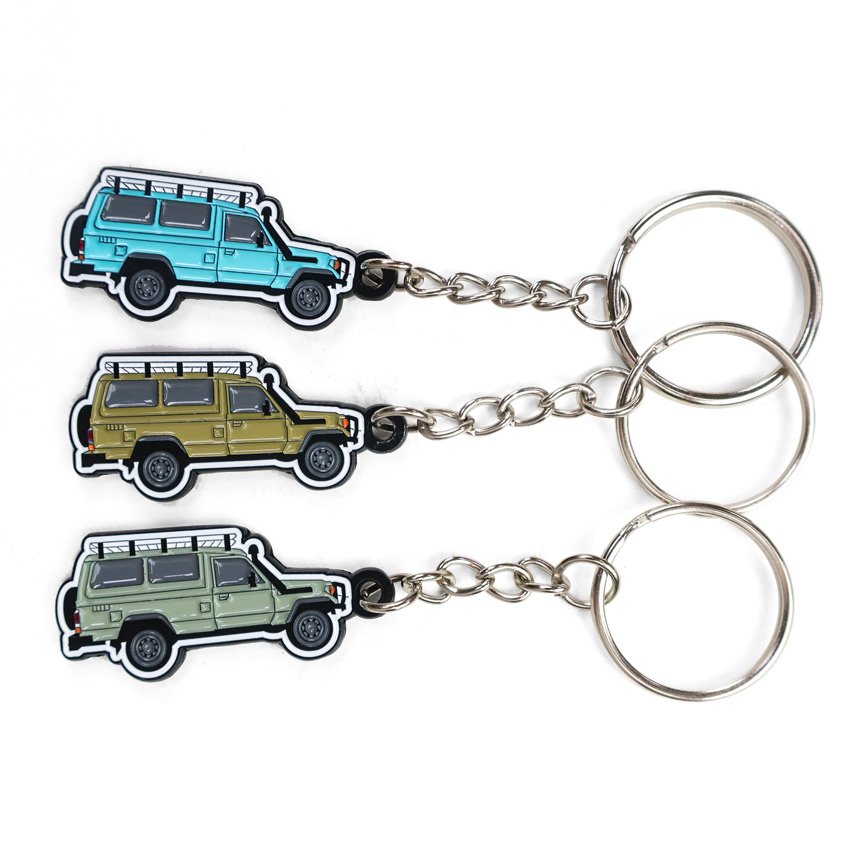 Custom cute metal jeep key chain cartoon jeep car logo enamel keychain charms key ring chain for women