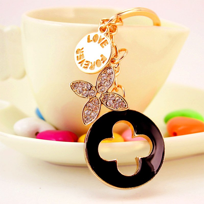 New Beautiful Clover Keychain Fashion Keyring Metal Key Ring Car Accessories Women Bag Charm