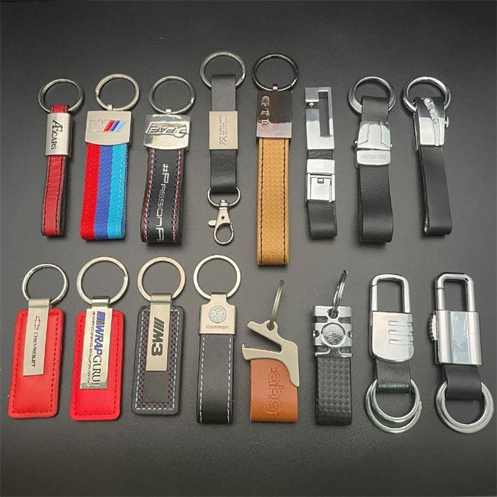 19mm Screw Car Leather Diy Key Ring Fur Ball Ornament Pendant Keychain Metal Head Luggage Accessories Flat Wire Key Clasp
