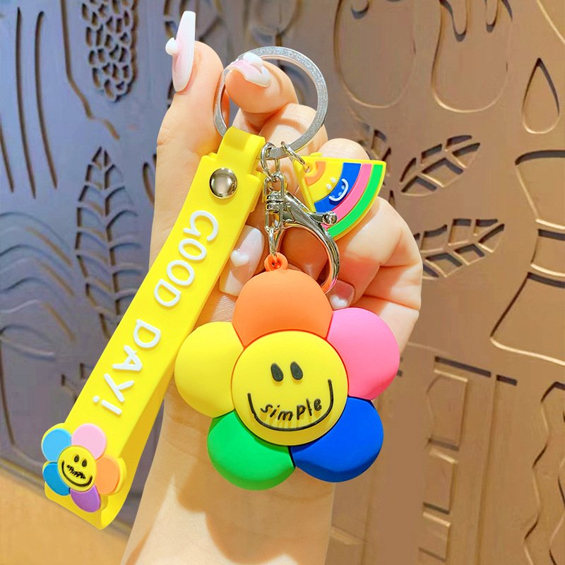 Wholesale PVC 3D Creative Cartoon Smiley Flowers Keychains Colorful Sunflower Cute Anime Rubber Key Chains Car Key Ring Pendant