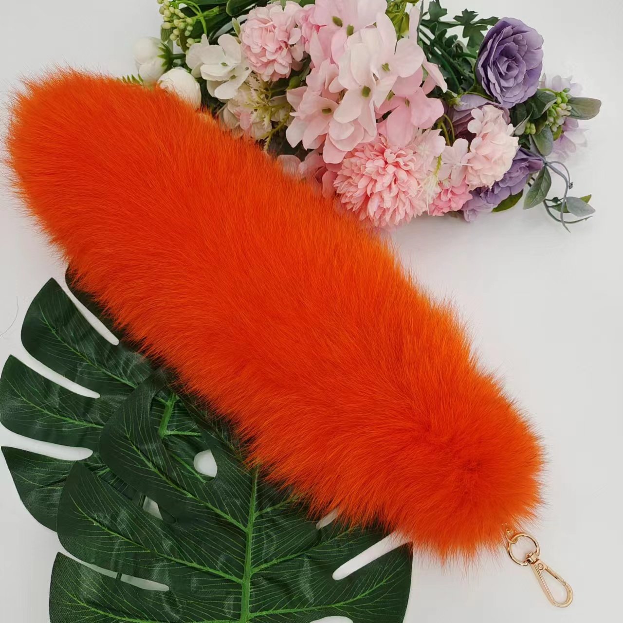 wangwufurWholesale Real Fox tail 35-40CM fluffy fox tail animal fur tail decorative accessories key chain