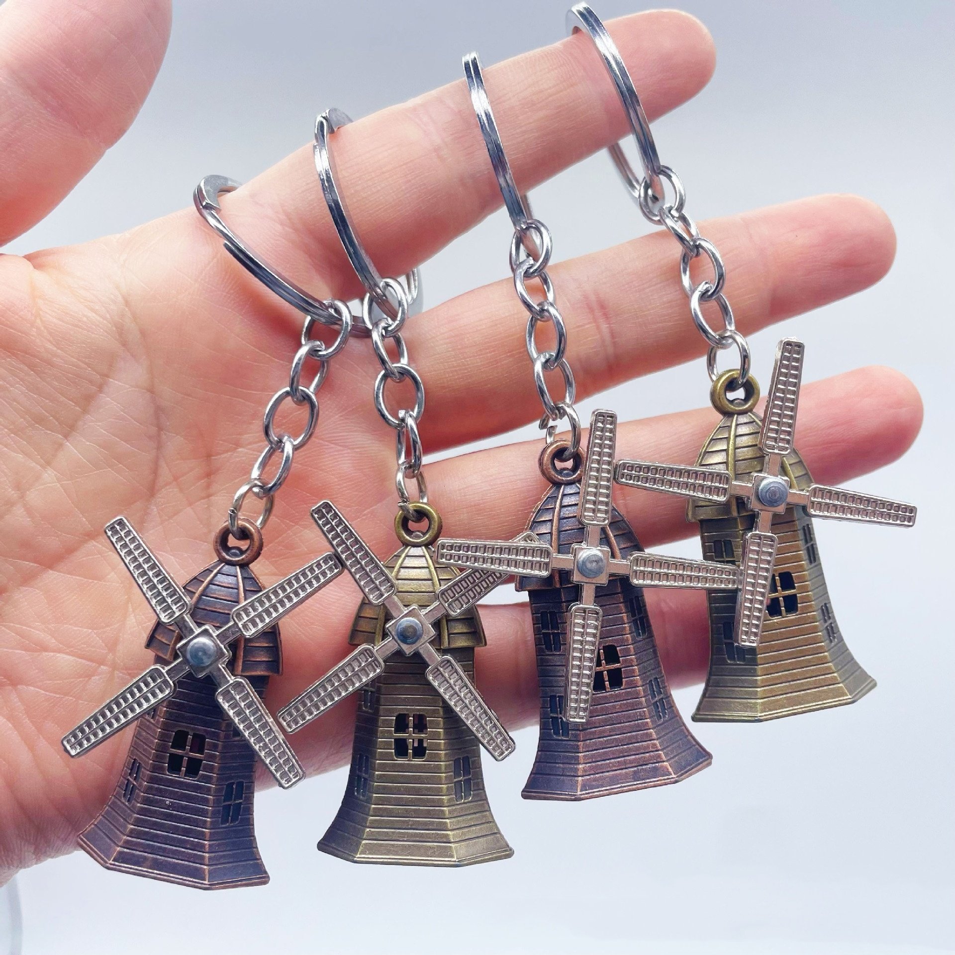 Vintage Metal Netherlands Windmill Keychain Car Accessories Pendant Creative Simulation Windmill Keychain Gift Wholesale