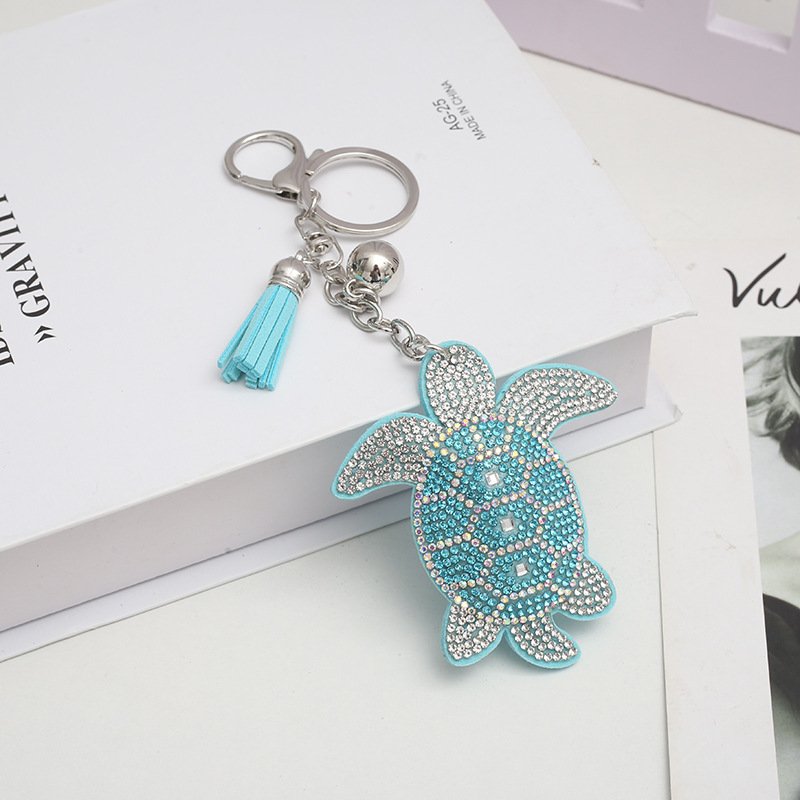 AliExpress New Turtle Hot Diamond Keychain Fashion Bag Tassel Pendant Keychain Cartoon Accessories Wholesale
