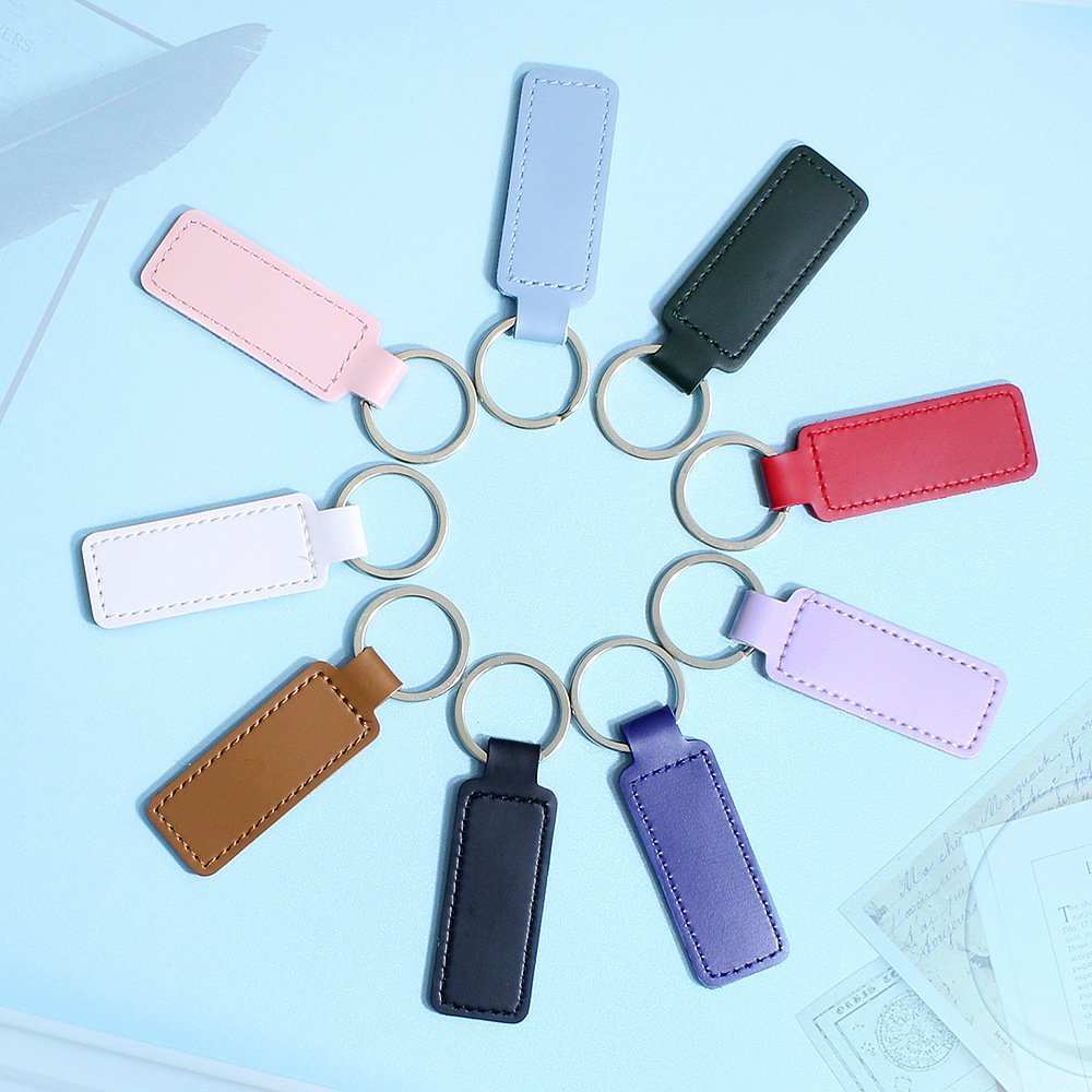Custom Logo Laser Engraving Sublimation Blank Car Keychain Pu Leather Keychain Leather Keychain