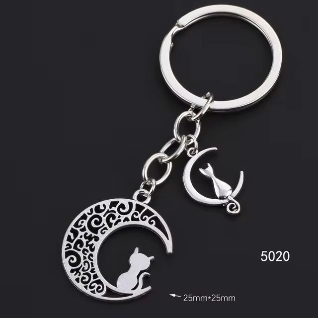 Moon Cat Womens Keychain Adorable Animal Jewelry Pendant Perfect Car Key Chain Gift for Friends Unique Wholesale