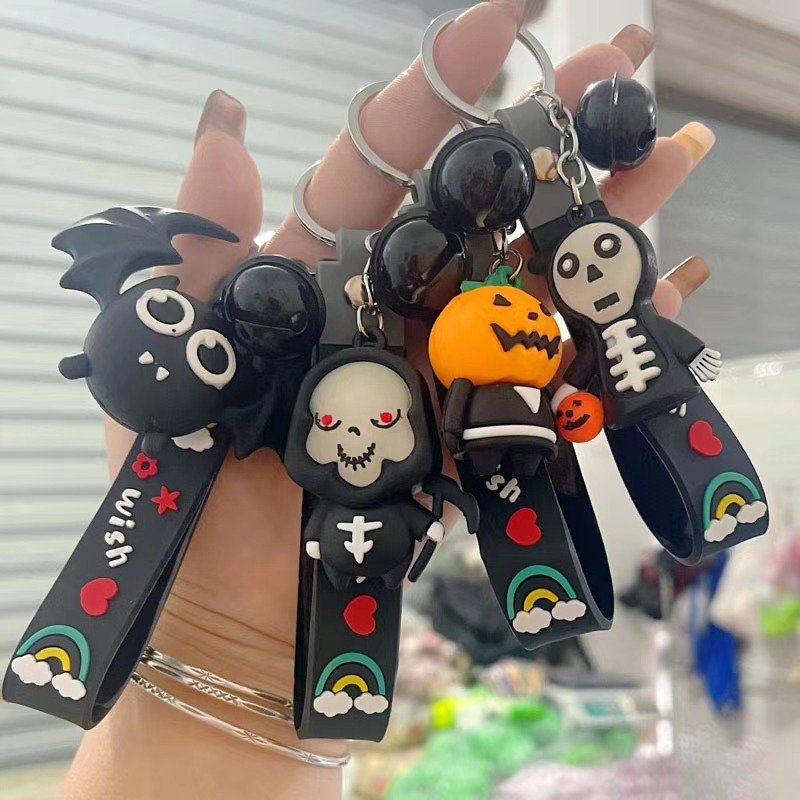 Ruigao Creative Halloween Pumpkin Lantern Death Bag Accessories Cartoon Silicone Night Light 3D Pumpkin Skeleton Keychain