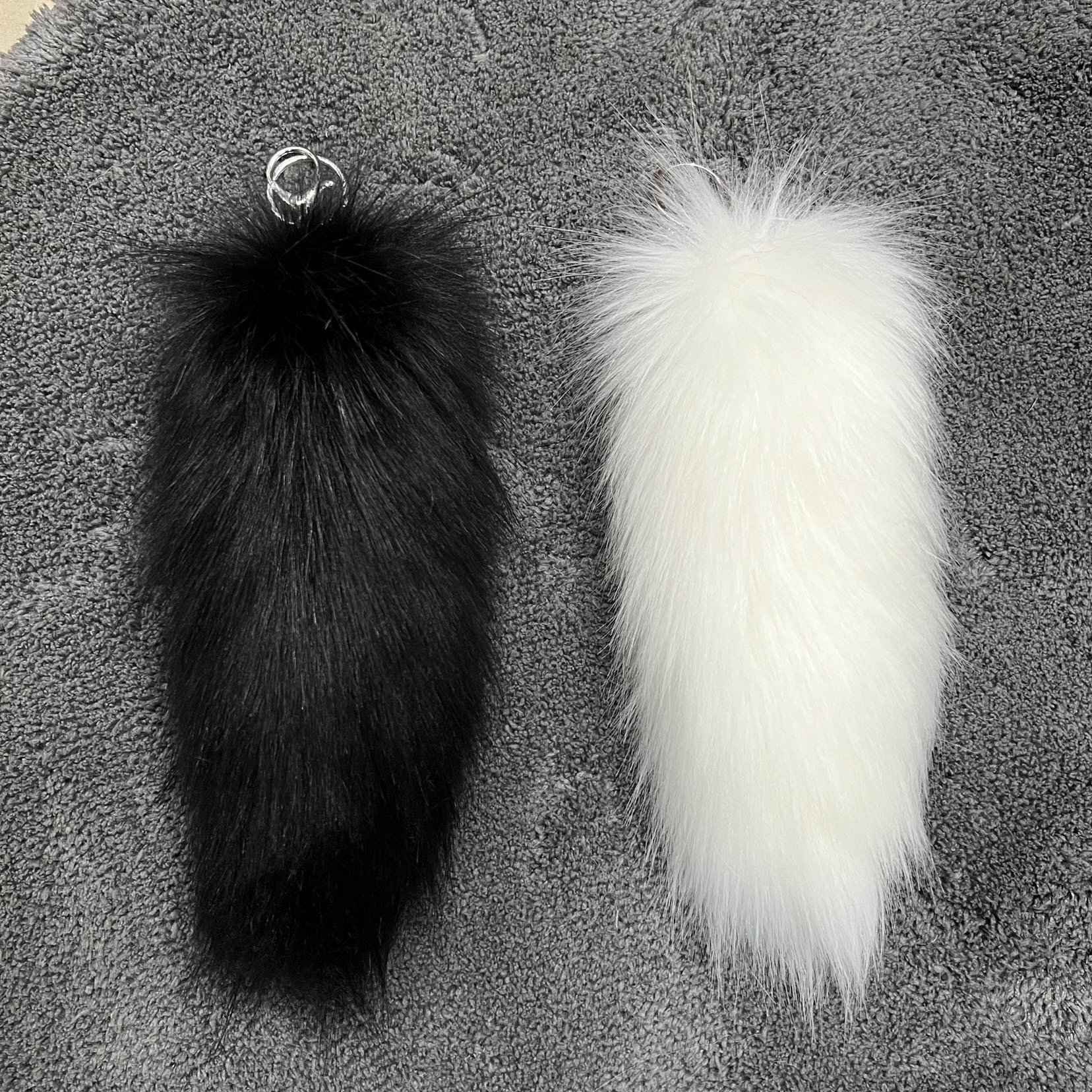 Faux Wolf Fox Tail Fur Car Keychains For Women Men tails Pendant Key Ring Holder Fluffy Keychain bike bag car Accessories Gift