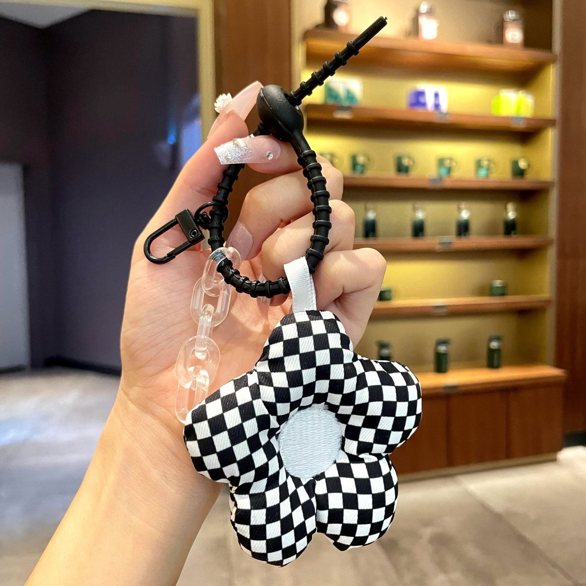 New Stylish Cute Cotton Cloth Rose Flower Keychain Pompom keychain Keyring Pendant Pom Pom Flower Keychain Flower