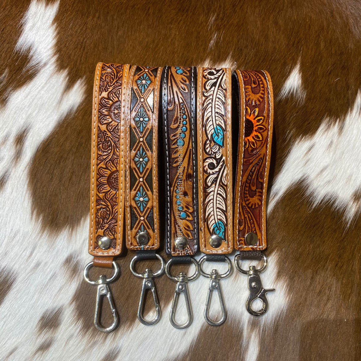 Tooled Leather Western Style Leather Keychain Cowhide Wristlet Key Fob Cowgirl Car Key Wristlet Key Strap Wrist Keychain