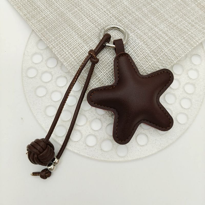 New leather star shape key chain pendant ornament luxury car keychain accessories designer bag charms