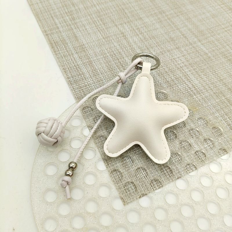 New leather star shape key chain pendant ornament luxury car keychain accessories designer bag charms