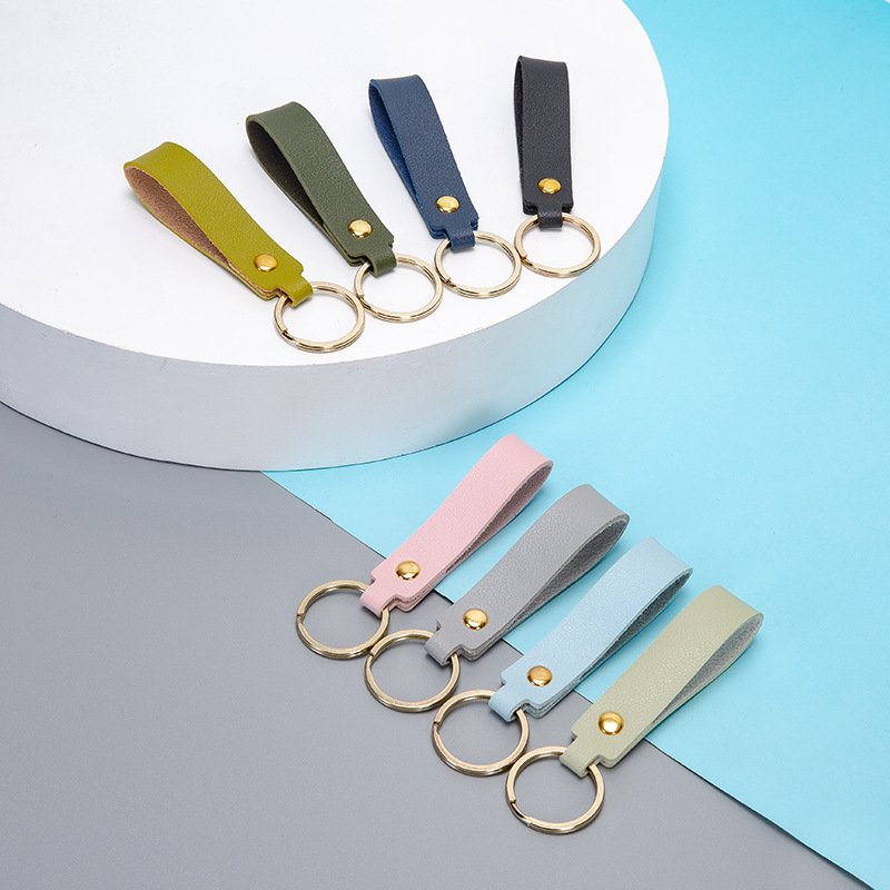 Wholesale Leather Keychain for Car Home Key Ring Strap Holder Lanyard Women Men Keychain Accessories