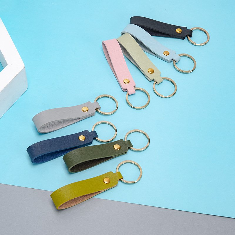 Wholesale Leather Keychain for Car Home Key Ring Strap Holder Lanyard Women Men Keychain Accessories