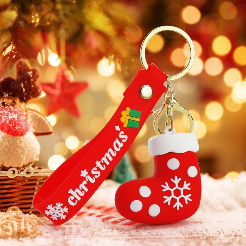 3D Christmas Keychains Gifts Cute Santa Claus Pendants Mini Anime Dolls Keyrings 3D Xmas Cartoon Rubber Key Chain Accessories
