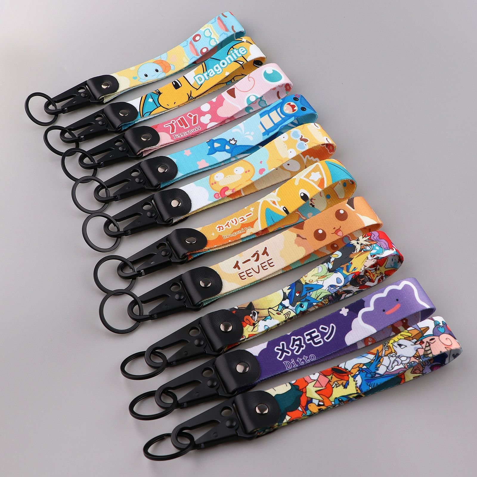 Anime mixed image alloy eagle beak keychain pendant eagle beak car keychain chain rope leather metal hanging accessories