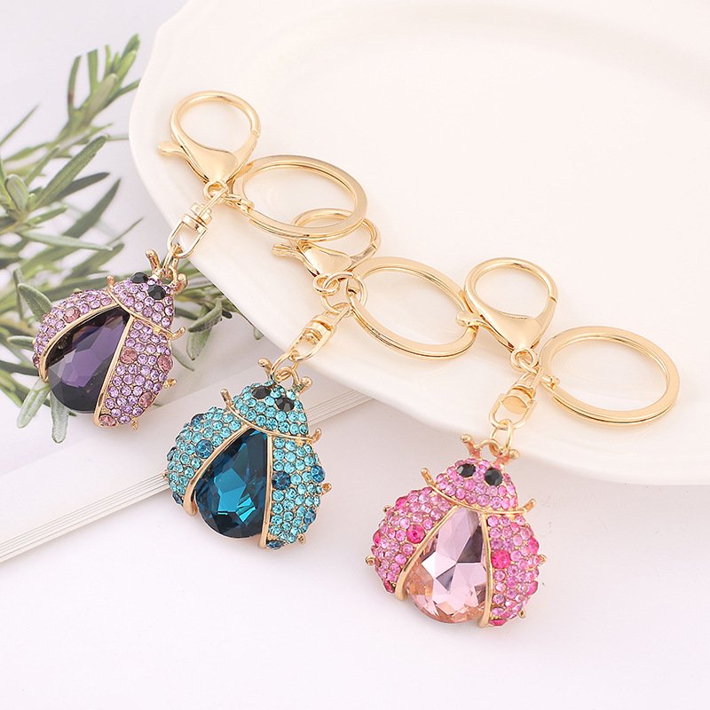 Factory Price Ladybug Keychain Diamond Metal Key Ring School Supplies Car Bag Phone Accessories Key Chain 3D Keyring