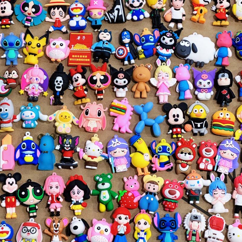 High Quality Cute Owl Car Keychain Accessories Cheap Cartoon AnimeLanyards Rubber Key Holder Tide Play Doll Accessories