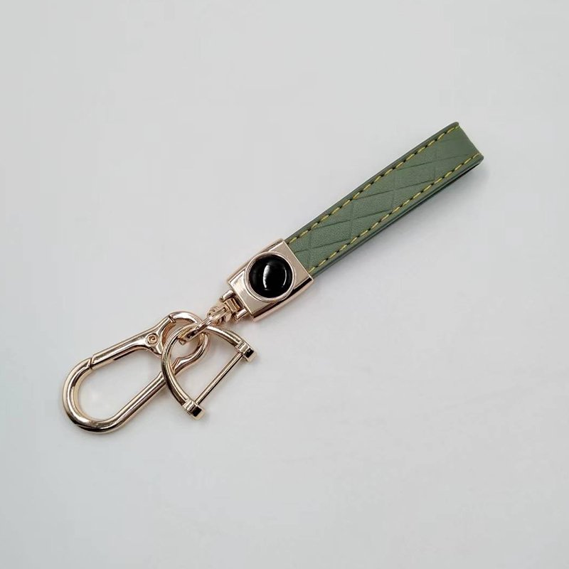 High Quality Metal Alloy Key Chain Fob Zinc Alloy+Leather Car Key Ring Keychain Easy Installation Car Key Accessory Gifts