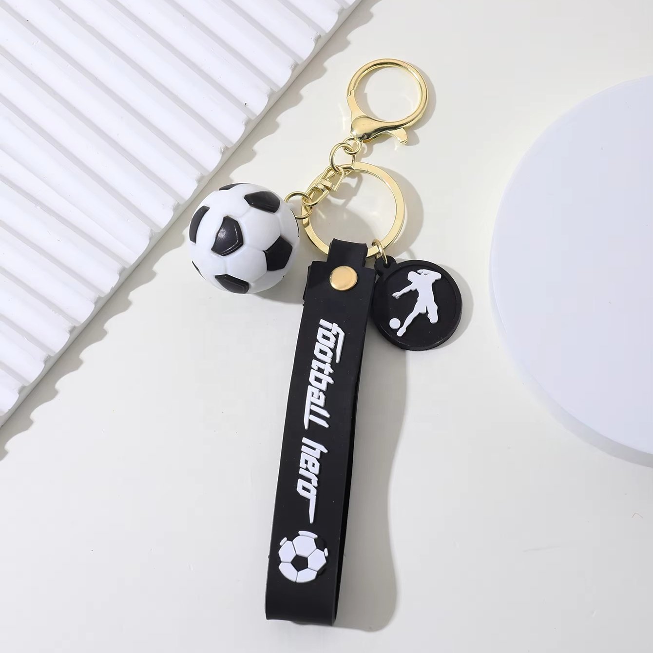 Football Keychain Pendant Soccer Key Ring Fan Souvenirs Car Key Chains Bag Phone Sports Gift Pendant Accessories car accessory