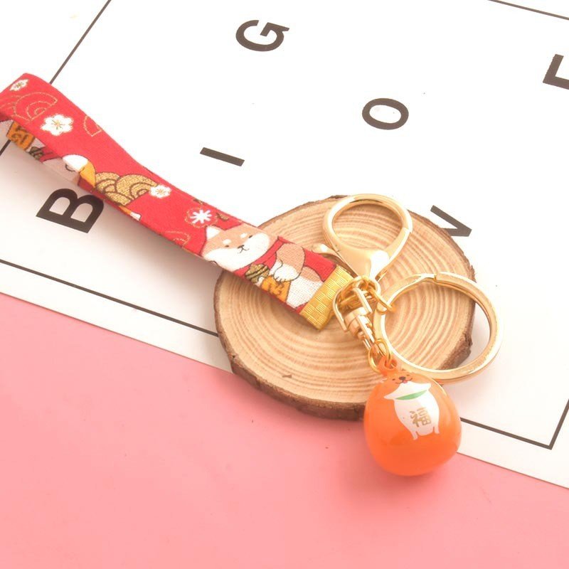 Supplier Japanese Cute Lucky Cat KeyChains Car Key Chains Water Sound Bell Pendent Charm keychain accessories with Wrist Straps