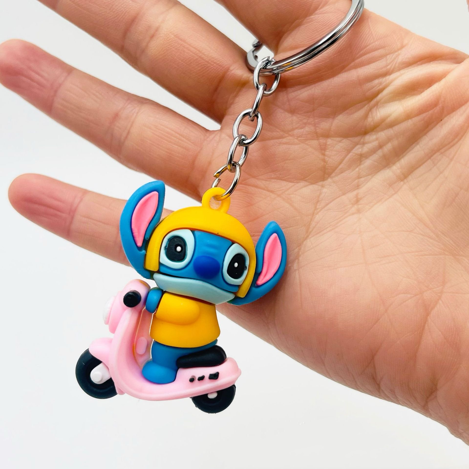 Mini 3D Silicone Anime Keychain Rubber cute Creative Cartoon Lilo Stitch keychains car Backpack Bag Pendant keyring key chain